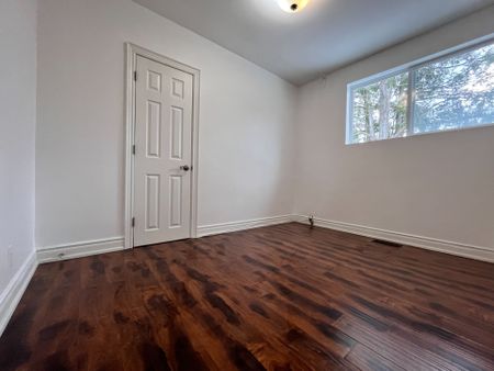 For Lease - 195 Taylor Mills Drive Unit# UPPER, Richmond Hill, Ontario - Photo 2