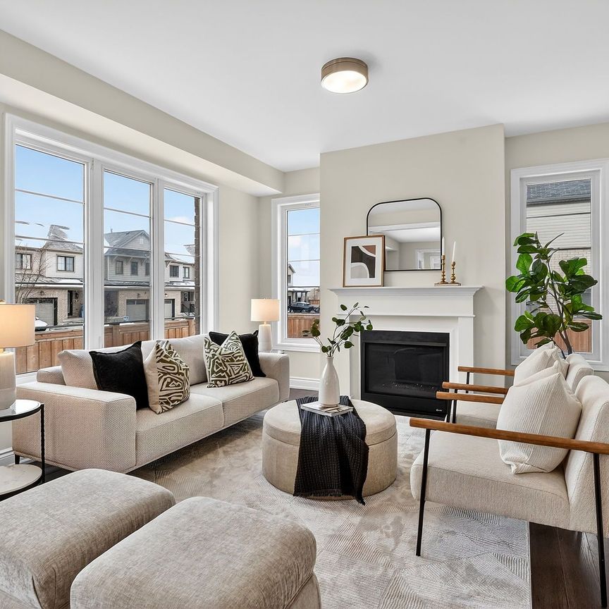 For Lease - 47 Pagebrook Crescent, Hamilton, Ontario - Photo 1