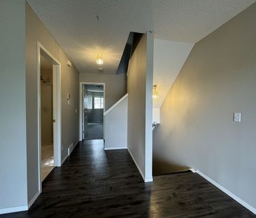 1526 Centre a Street Northeast, Calgary - Photo 5