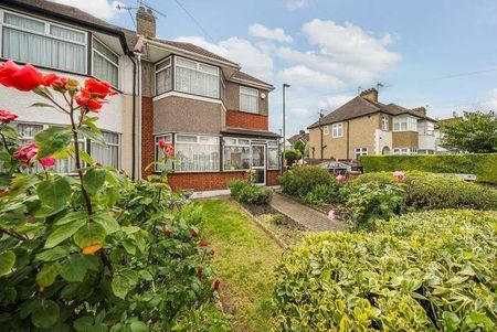 Woolmead Avenue, London, NW9 - Photo 3