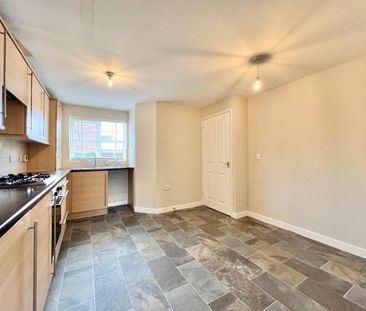 3 bedroom terraced house to rent - Photo 6