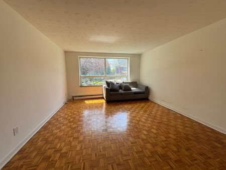 For Lease - 6049 Culp Street Unit# 3, Niagara Falls, Ontario - Photo 3