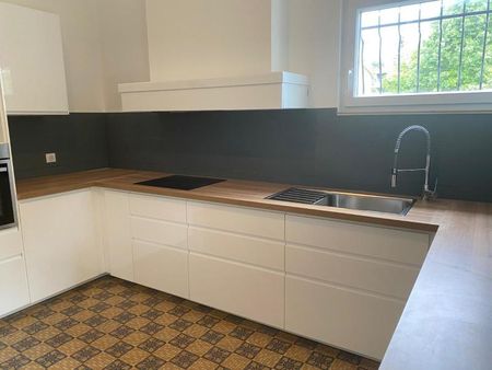 Location Maison 4 pièces 102m² PESSAC 33600 - Photo 4