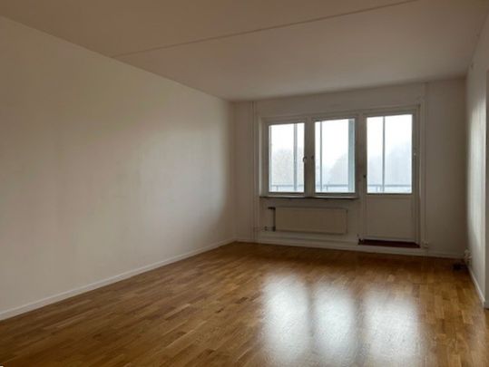 Plåtslagaregatan 45, Hageby - Photo 1