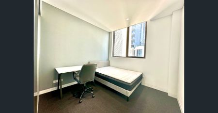 Townhouse with Private Internal lift - Photo 5