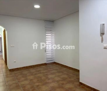 Piso en alquiler en Carrer de la Creu - Photo 1
