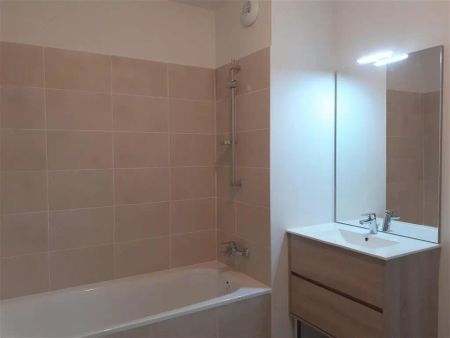 Location appartement 3 pièces - 66m² à Saint-baldoph (73190) - Photo 5