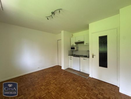 Location Appartement 1 pièce 23m² MARSEILLE 9ème - Photo 2