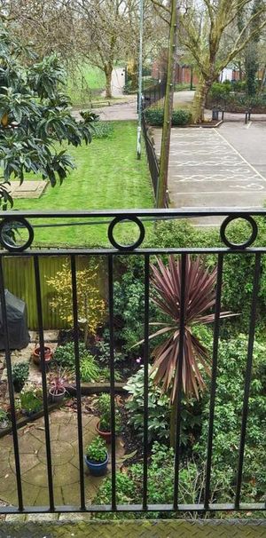 Abbeyfield Road, Surrey Quays SE16 - Photo 2