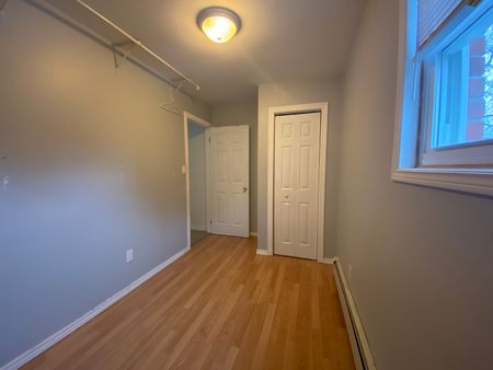 34 Main Street Unit 2, 2 bed, 1 bath - Photo 5