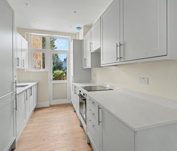 2 Bed Flat, Stoke Newington, N16 - Photo 3