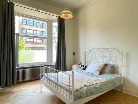 Prestigieus herenhuis met stadstuin gelegen Gent Sint-Pieters. - Foto 2