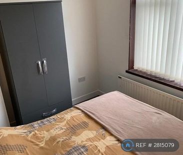 1 bedroom in a house share to rent - Photo 5