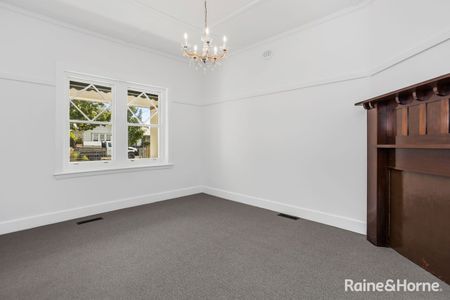 2 Brown Street, Newport, VIC 3015 - Photo 3