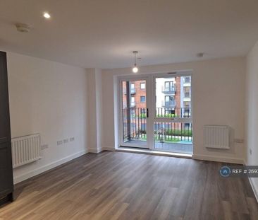 1 bedroom flat to rent - Photo 2