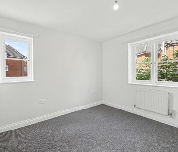 4 bedroom detached house to rent - Photo 1