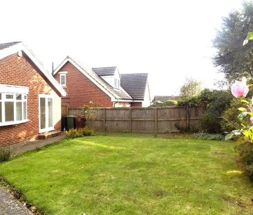 The Crescent Alwoodley - Photo 1