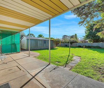 The Grail of the Vale - Photo 2