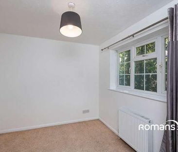Heatherley Road, Camberley, GU15 - Photo 5