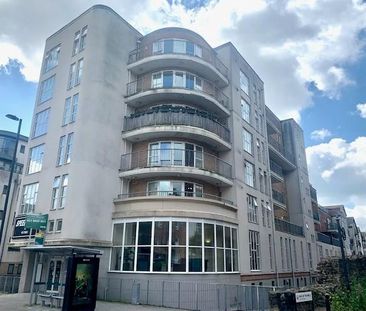 2 bedroom apartment to rent - Photo 3