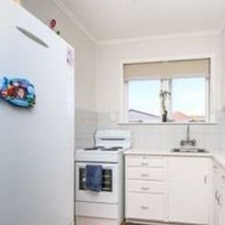 Two Bedroom Unit in Mt Albert - Photo 1