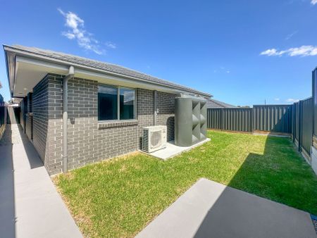 Brand New Family Home - Photo 3