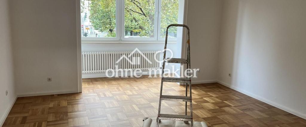 City, Komfort-3-Zi.- Wohnung mit neuer Einbauküche und großer Dachterrasse, Parkett etc. - Foto 1