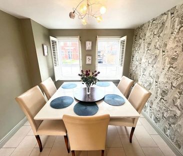 Detached house to rent on - Photo 2