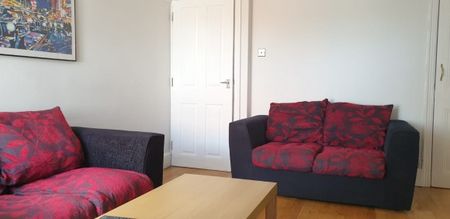 4 Bed - St Nicholas Street â€“ 4 Bed - Photo 3