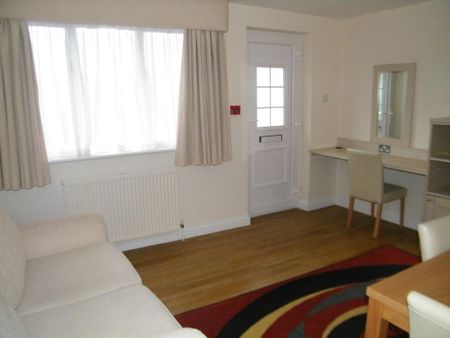 1 bedroom cottage to rent - Photo 5