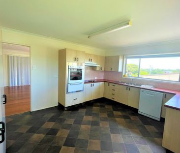 337 Maundrell Tce, Aspley QLD, Belconnen - Photo 6