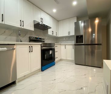 For Lease - 30 MEADOW VISTA Crescent Unit# Basement-Legal walk out,... - Photo 6