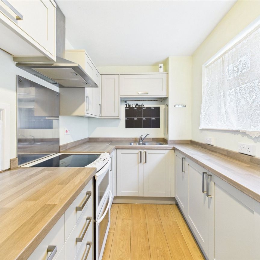 Chatterton House, - Photo 1