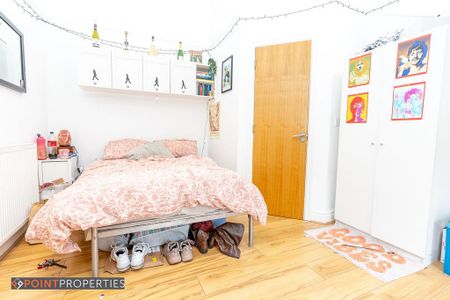 3 bedroom apartment to rent - Photo 4