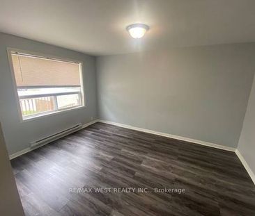 MIMICO GEM 3 BEDS 1 BATH MAIN LEVEL - Photo 1