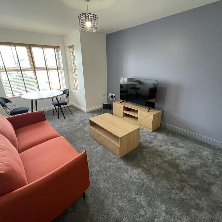 2 bedroom terraced house to rent - Photo 1