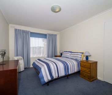 10/246 Buckley Street, Essendon, Vic 3040 - Photo 3