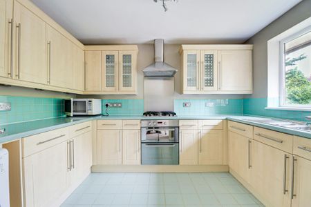 Douglas Road, Harpenden, AL5 2HW - Photo 5