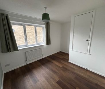 Worle, Weston-super-Mare, North Somerset - Photo 4