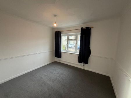2 bedroom bungalow to rent - Photo 2