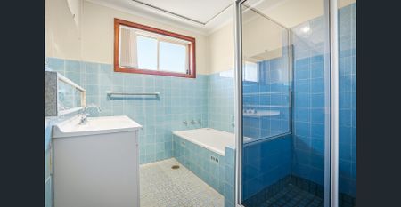 Neat, Bright & Well-Located 3-Bedroom Family Home - Photo 5