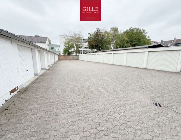 Neuss-Innenstadt - Helle 4-Zimmerwohnung mit Duschbad, Balkon und Garage in zentraler Lage - Foto 1