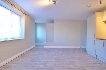 Tibbot Walk, Stockwood - Photo 5