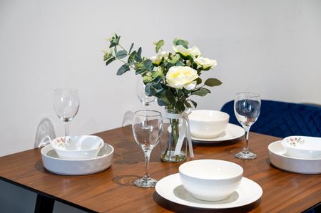 1 Bed Flat, Furness Quay, M50 - Photo 4