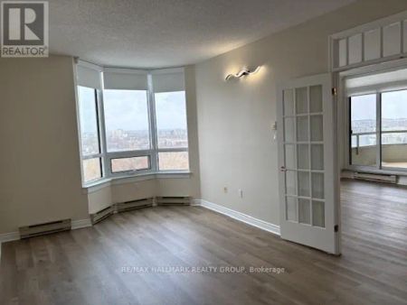1502 - 1480 RIVERSIDE DRIVE - Photo 3