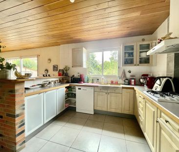 Location Maison 4 pièces 99m² L ISLE JOURDAIN 32600 - Photo 5