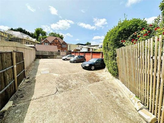Coombe Road, Croydon, CR0 - Photo 1