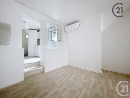 Location Appartement 1 pièce 34m² TROYES 10000 - Photo 3