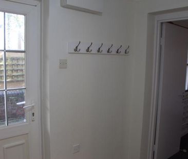 2 bedroom property to rent - Photo 5