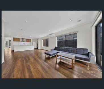 Modern 4-Bedroom Family Home in Prime Tarneit Location - Photo 1